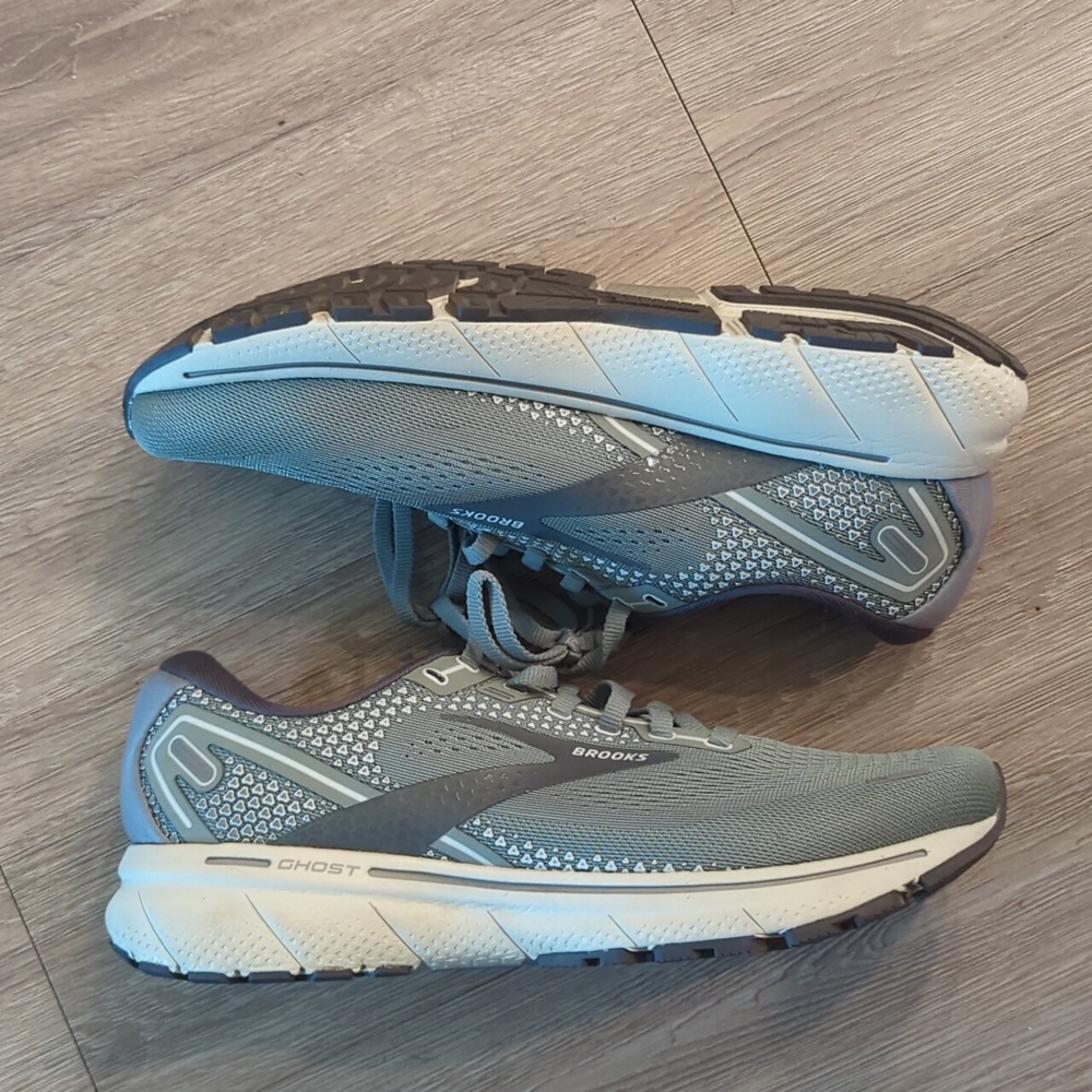 Brooks ghost